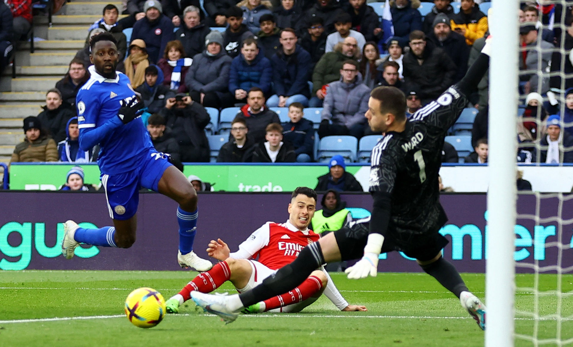 大犯规时更 大犯规时更